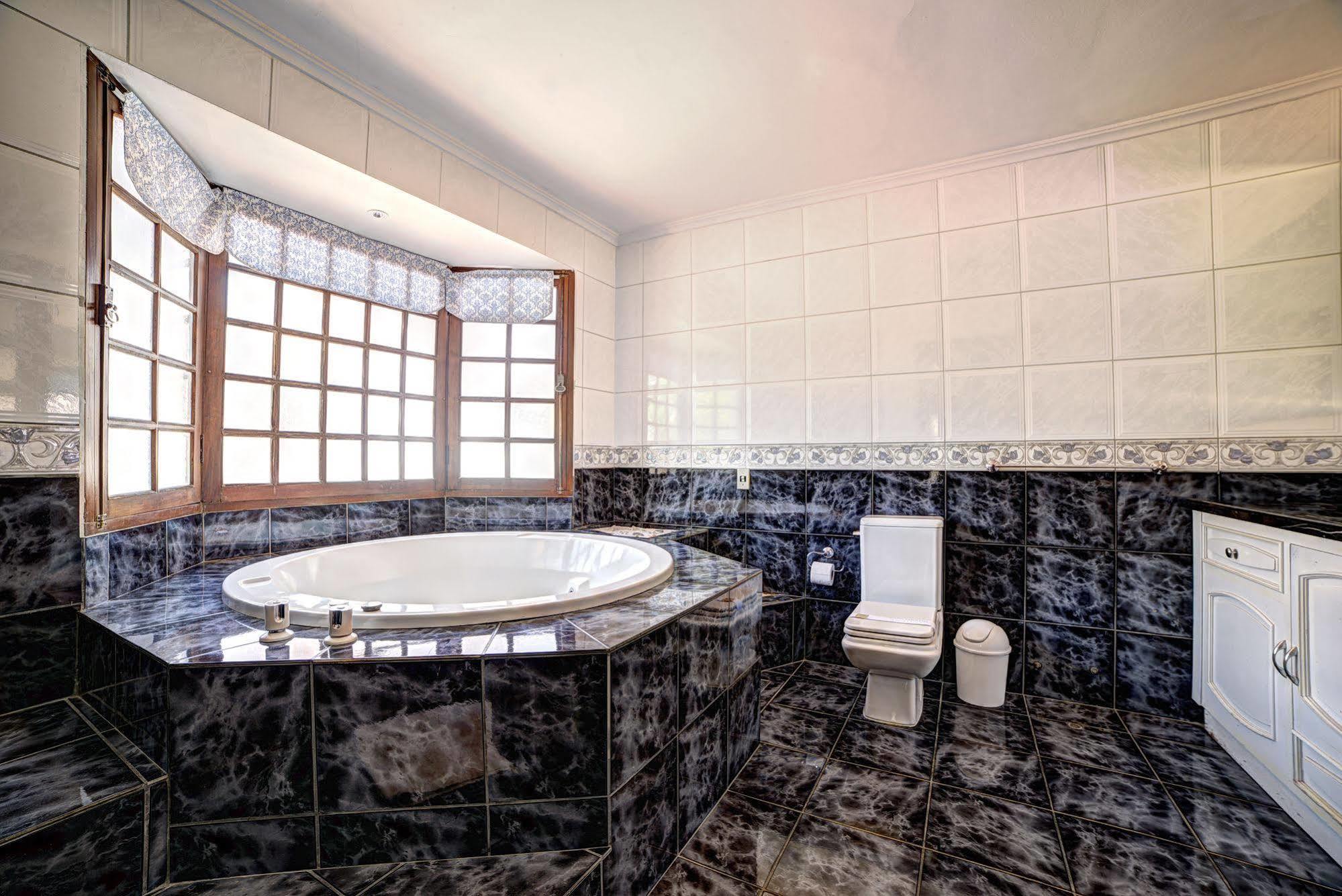 La Tua Casa Hotel Boutique Cochabamba Exteriör bild